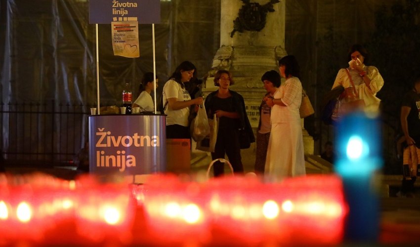Medijsko izvještavanje o samoubojstvima može imati dvostruki utjecaj