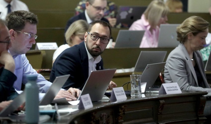 Upravno vijeće Svetog Duha je bez negativnih komentara na rad ravnateljice