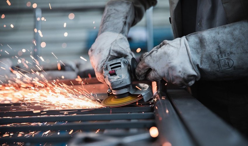 Polovina radnika u EU želi raditi manje  od standardnih 35 do 40 sati pet dana u tjednu