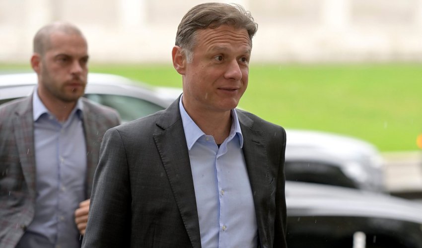 Predsjednik može imati svoje mišljenje, ali je dužan držati se zakona