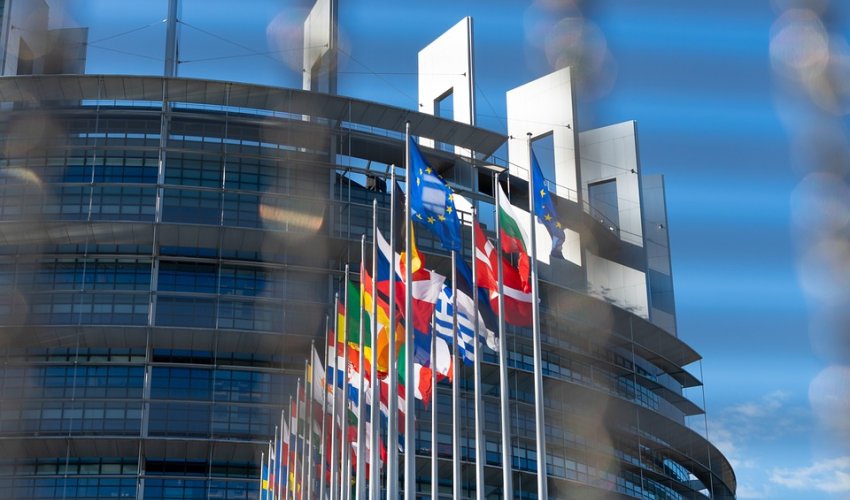 Većina Hrvata zainteresirana za europske izbore i nezadovoljna reakcijom na inflaciju