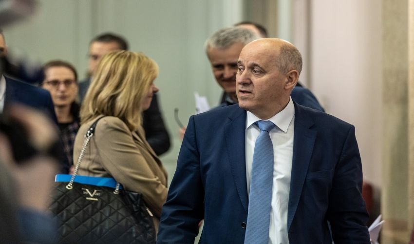 Vlada osniva registar državne imovine