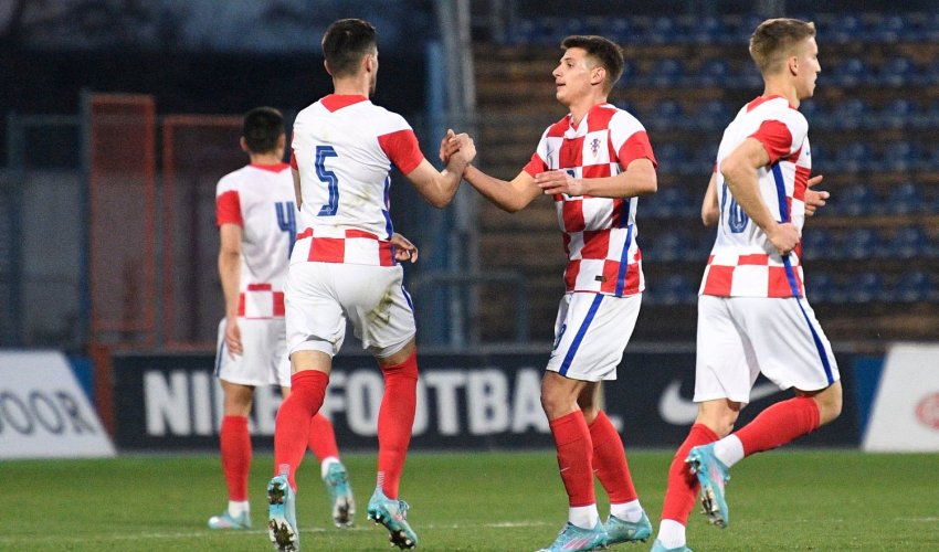 Na startu prvenstva Hrvatska poražena od Ukrajine s 2-0