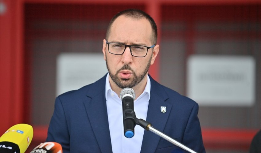 Tomašević ipak suspendirao gradnju