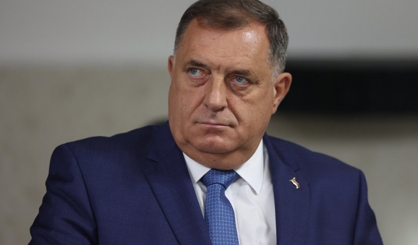 Dodik ponovo izabran za čelnika stranke, najavio kraj BiH