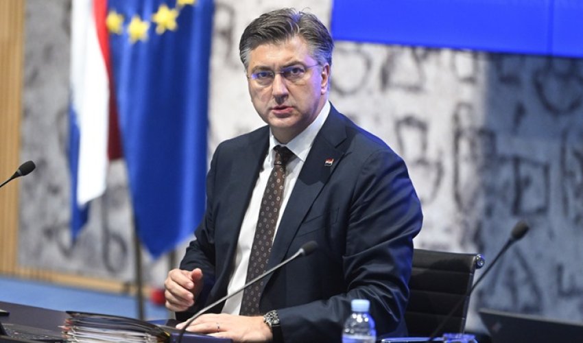 Nastavak pomoći, ali i nove smjene ministara