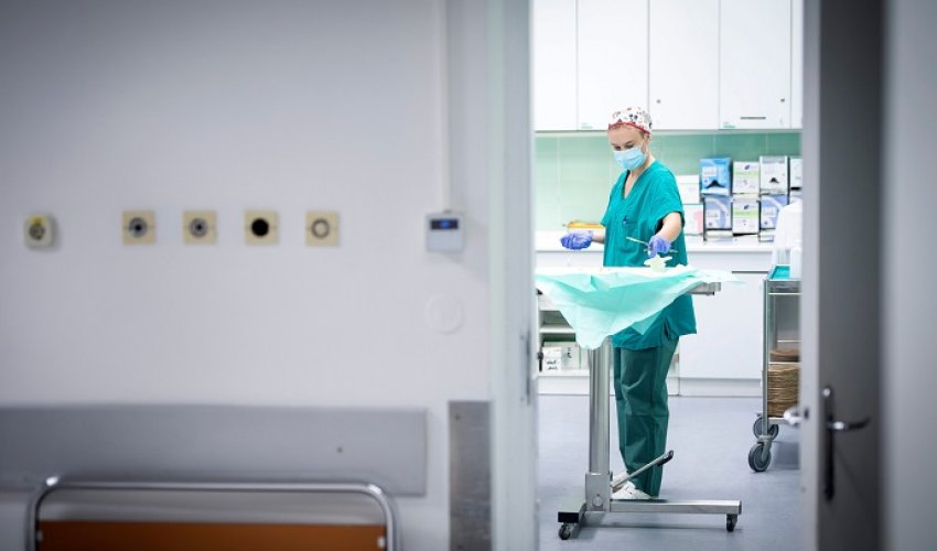 Specijalistu pet posto veća plaća, bolničaru 19