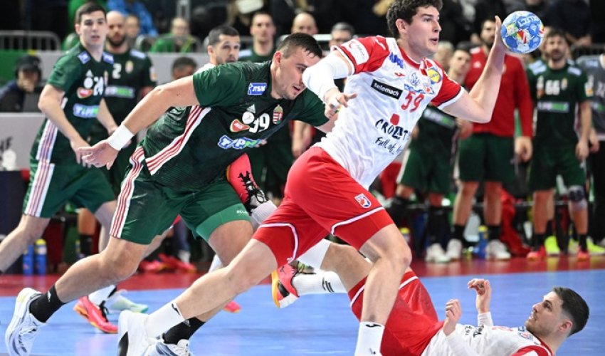 Porazom od Mađarske rukometaši se oprostili od borbe za medalje