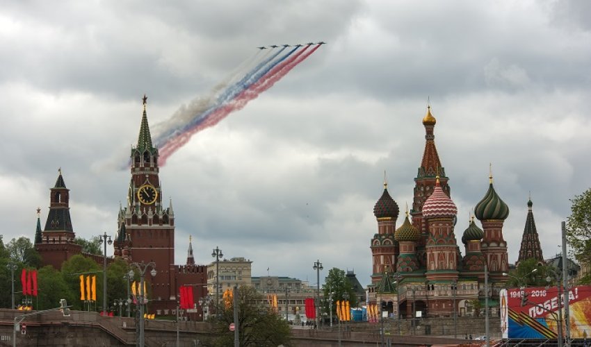Putin na Dan pobjede upozorava na mogućnost globalnog sukoba