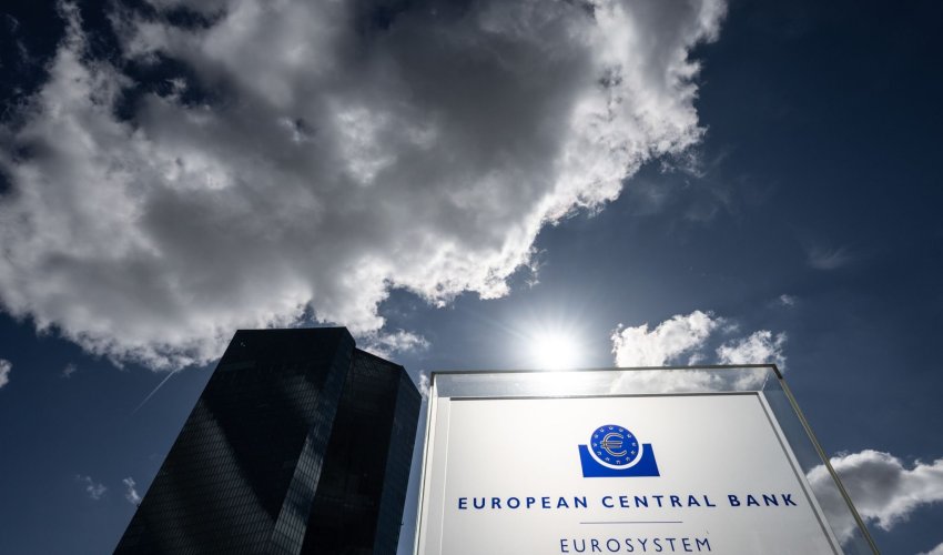 ECB srezao kamatne stope na 3,25%