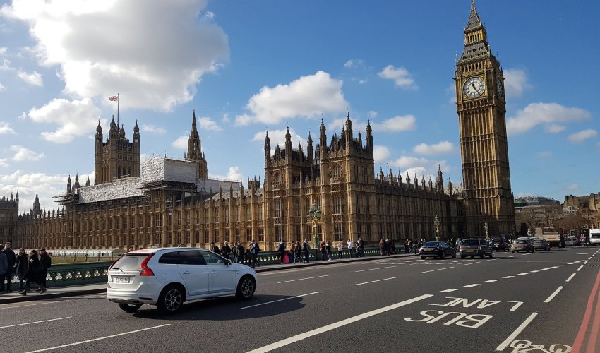 Britanska laburistička vlada najavila povijesno povećanje poreza
