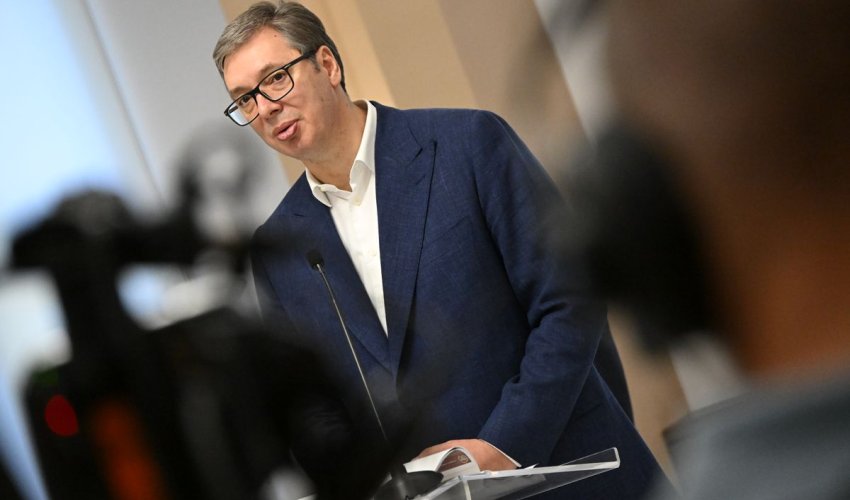 Vučić: Tražim i političku i kaznenu odgovornost za tragediju u Novom Sadu