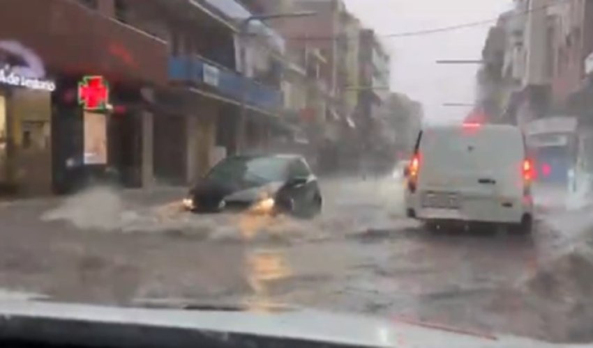 Kaos u Barceloni zbog ogromnih poplava