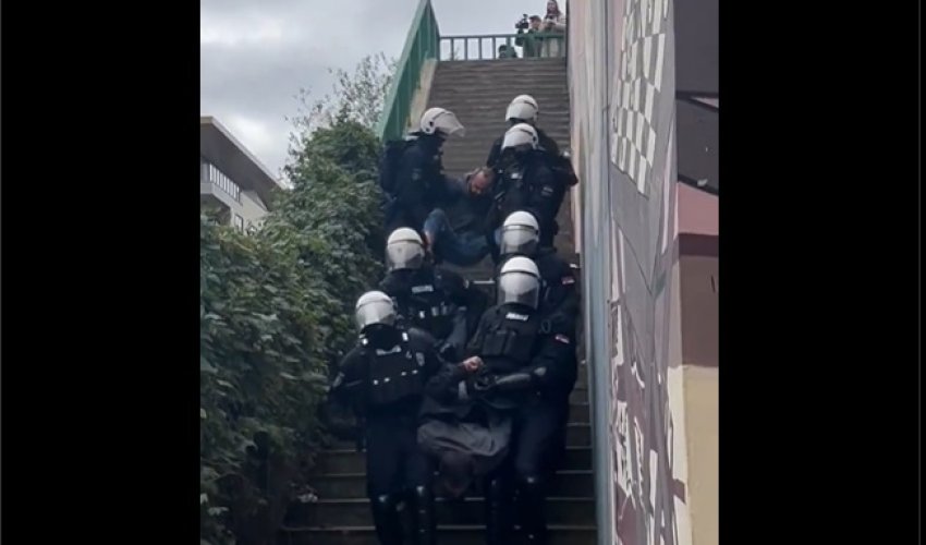 Policijska represija u Beogradu (VIDEO)