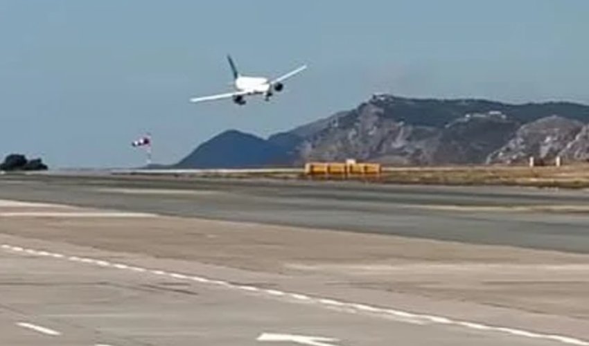 Dubrovnik: Bura nosila avion pri slijetanju (VIDEO)