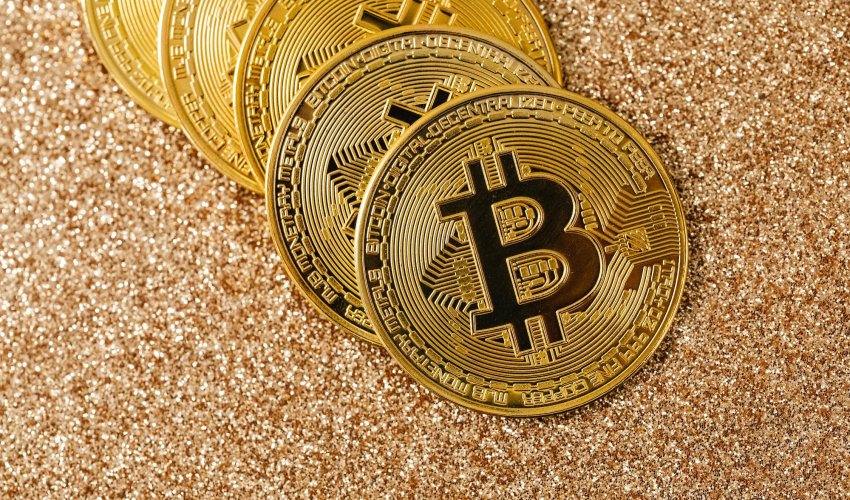 Bitcoin ponovo uzletio iznad 100.000 dolara