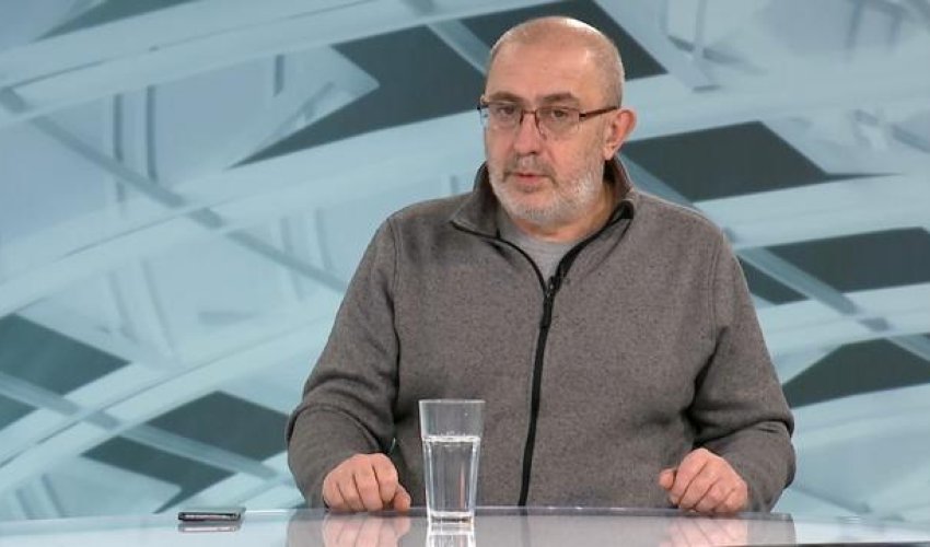 Švarm: Vučić je doživio fijasko, počeo je nezaustavljiv proces