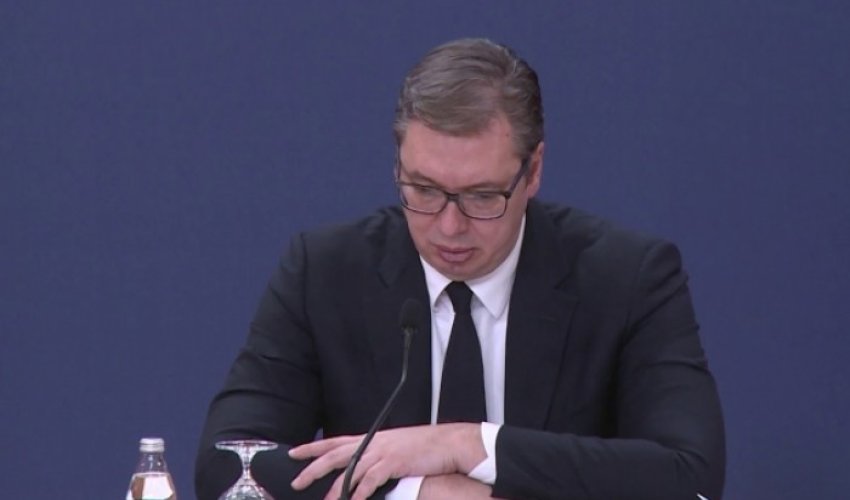 Vučić: Protesti nisu studentski, iza njega stoje svjetski moćnici zbog Rezolucije o Srebrenici