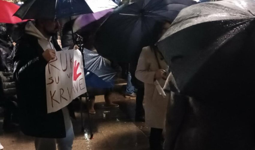 Pobuna u Podgorici zbog masakra na Cetinju