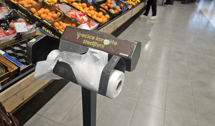 Lagane plastične vrećice naplaćuju se od 1. siječnja. Zašto?
