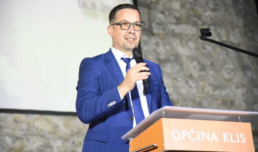 Načelnik Klisa jedini HDZ-ovac koji je čestitao Milanoviću