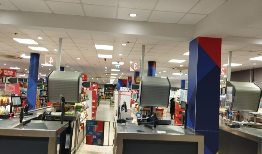 Trgovine jučer imale 44% manji promet nego prije dva tjedna