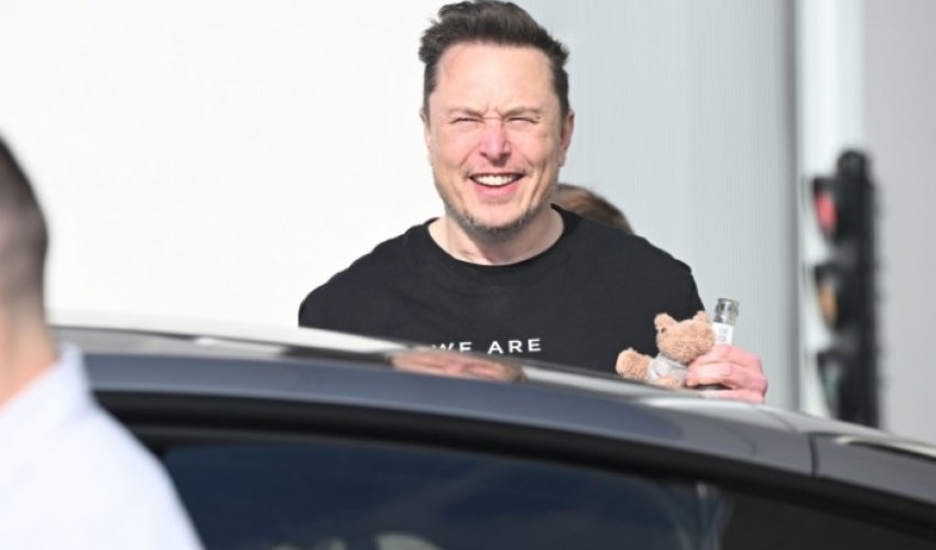 Musk predstavio najnoviju verziju svog chatbota