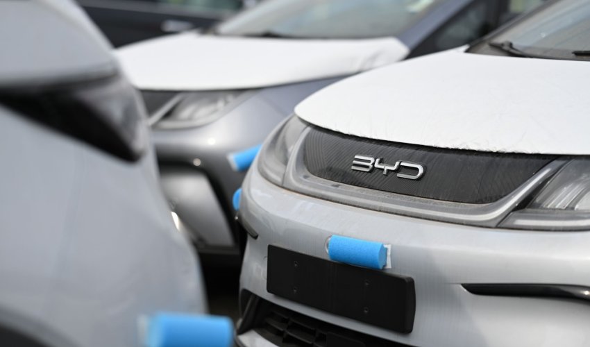 BYD lansirao novu tehnologiju za koju tvrdi da puni električna vozila u pet minuta