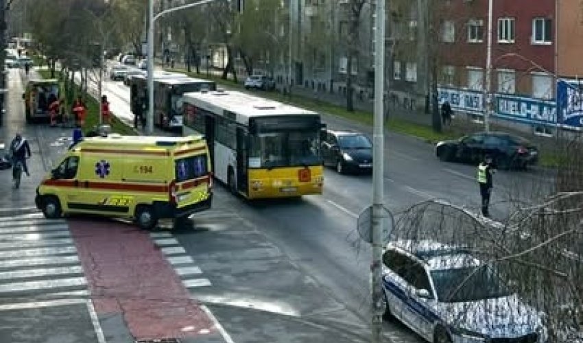 Više ozlijeđenih u sudaru dva autobusa u Osijeku