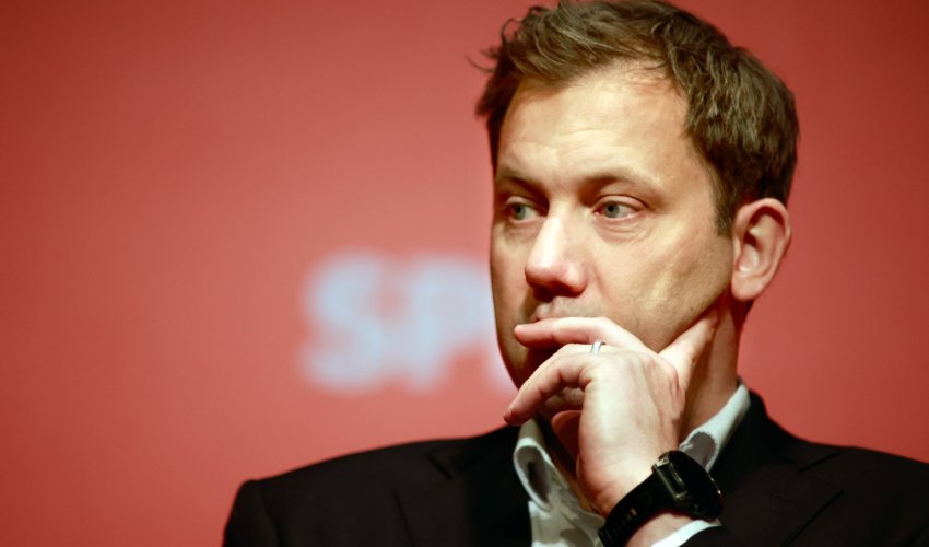 Tko je njemački vicekancelar Lars Klingbeil?
