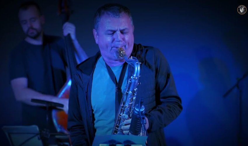 Novi album Mire Kadoića - Live at Jazz point