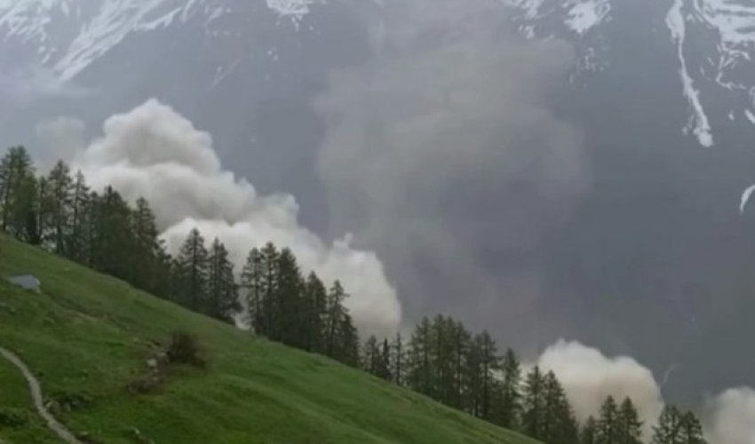 Urušio se ledenjak i sravnio sa zemljom nedavno evakuirano švicarsko selo