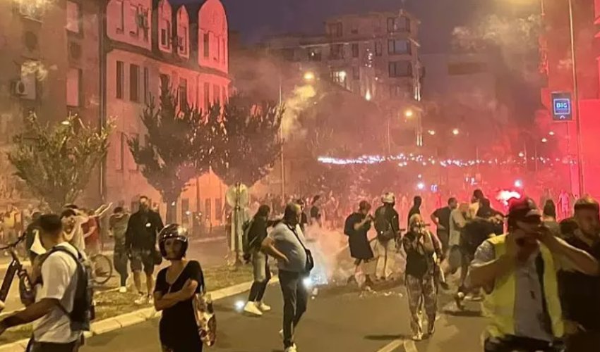 Kaos u Novom Sadu: SNS-ovi maskirani plaćenici protiv građana