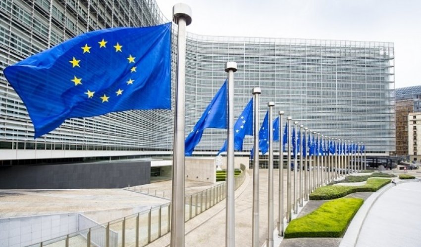 Europska komisija predložila potpunu zabranu uvoza ruskog LNG-a