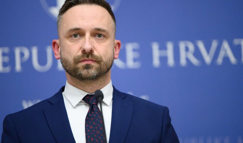 Piletić: Predložit ćemo osam posto veću minimalnu plaću