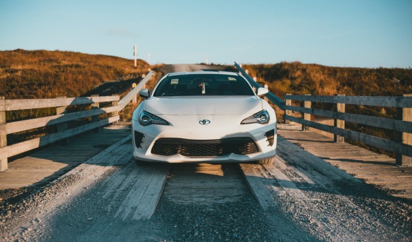 Dobit Toyote pogođena Trumpovim carinama, pala drugi kvartal zaredom