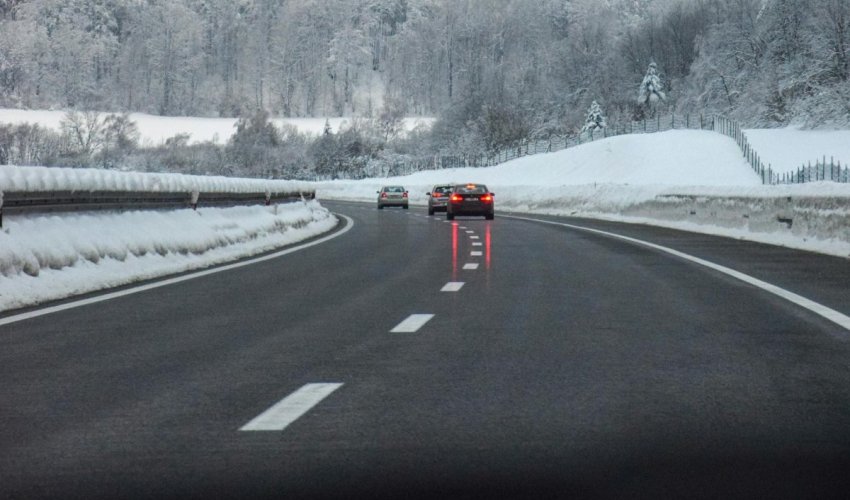 Vlasnici automobila će plaćati 60 posto više naknadu za ceste