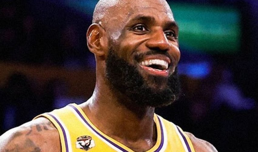 LeBron upisao triple-double i donio pobjedu Lakersima