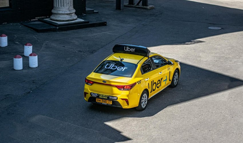 Uber ulaže 10 milijardi dolara u robotaksije