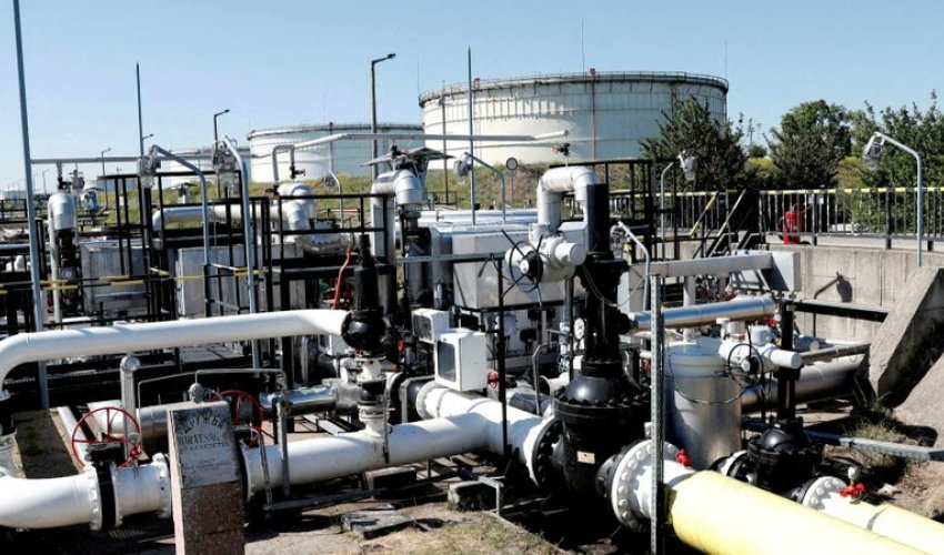 Ukrajina popravila naftovod Družba, nada se deblokadi kredita EU