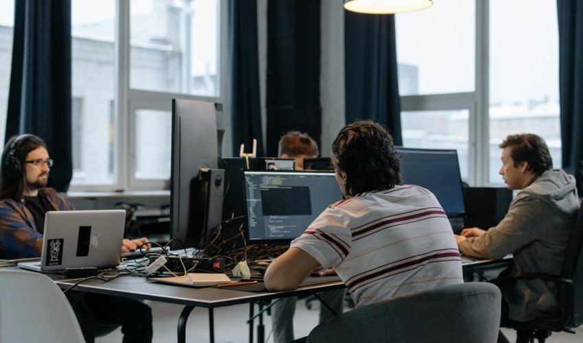 Tehnološki divovi ostaju bez vrhunskih kadrova, evo zašto