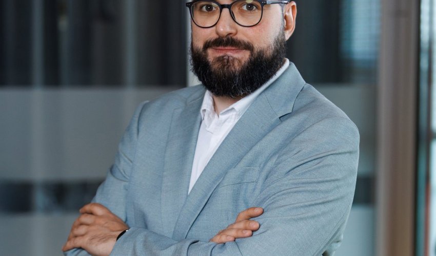 Filip Dobrović prešao u Komunikacijski laboratorij