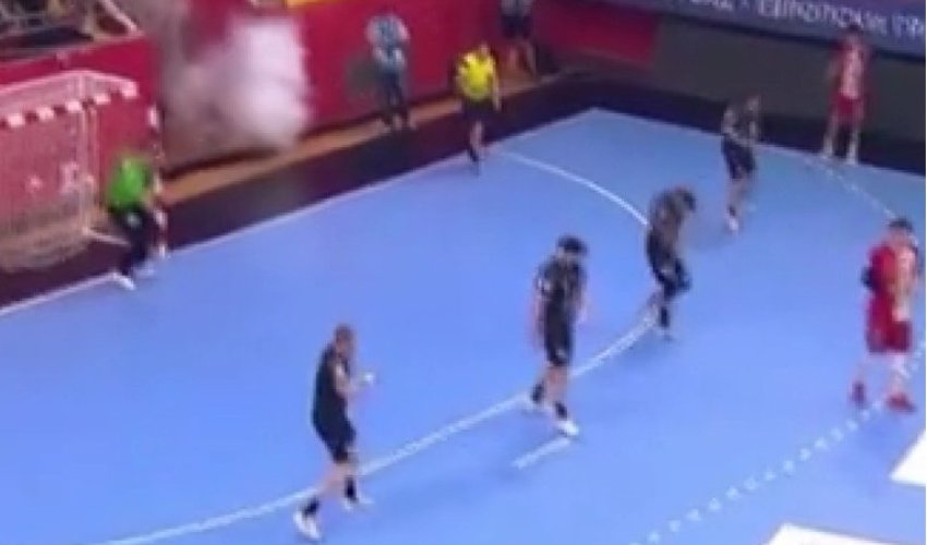 Grobari topovskim udarom teško ozlijedili hrvatskog rukometaša