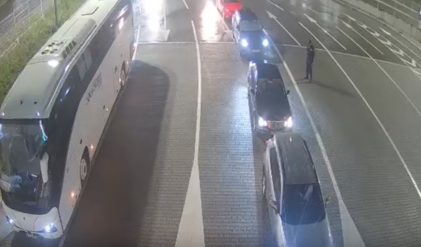Srbija u znak odmazde zaustavlja Crnogorce na granici