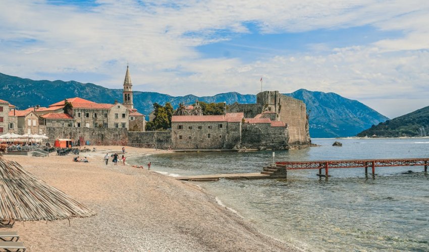 Crna Gora uvodi vize za Ruse